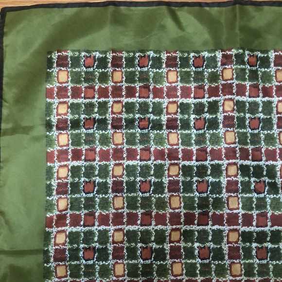 Chic Elegant design Square Bandana  Neckerchief VTG - Picture 7 of 16